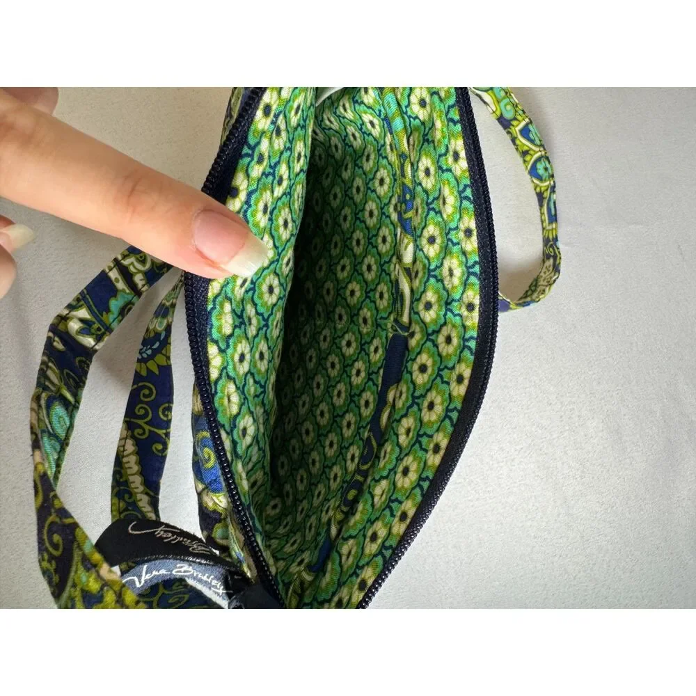 Vera Bradley Lizzy Crossbody Blue, Black, Green and White pattern.